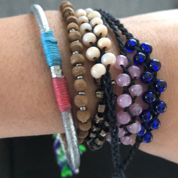 *NWOT FREE PEOPLE Bracelet Set - Picture 2 of 7